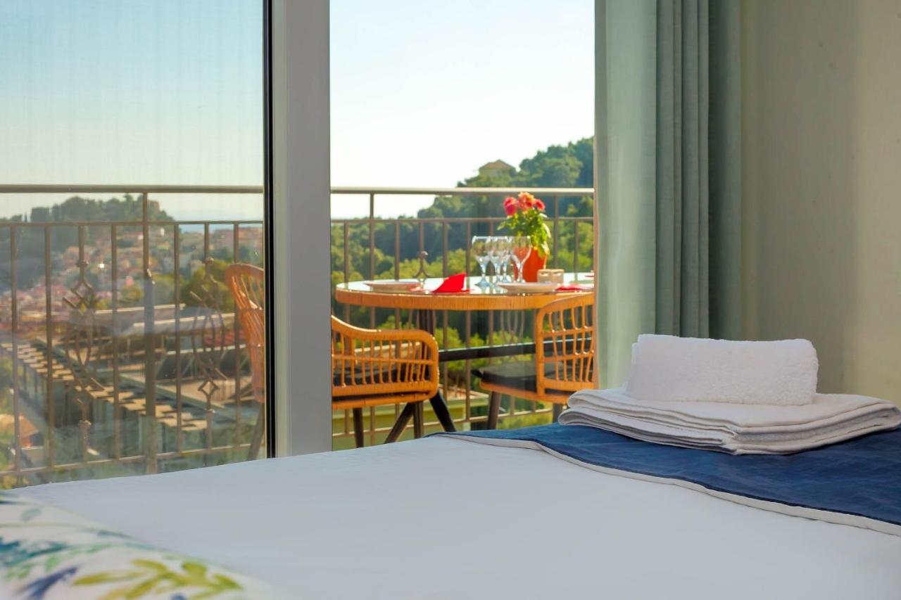 Natura Luxury Suites Parga Eksteriør bilde