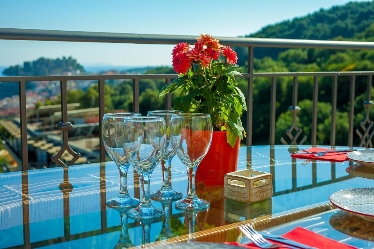 Natura Luxury Suites Parga Eksteriør bilde