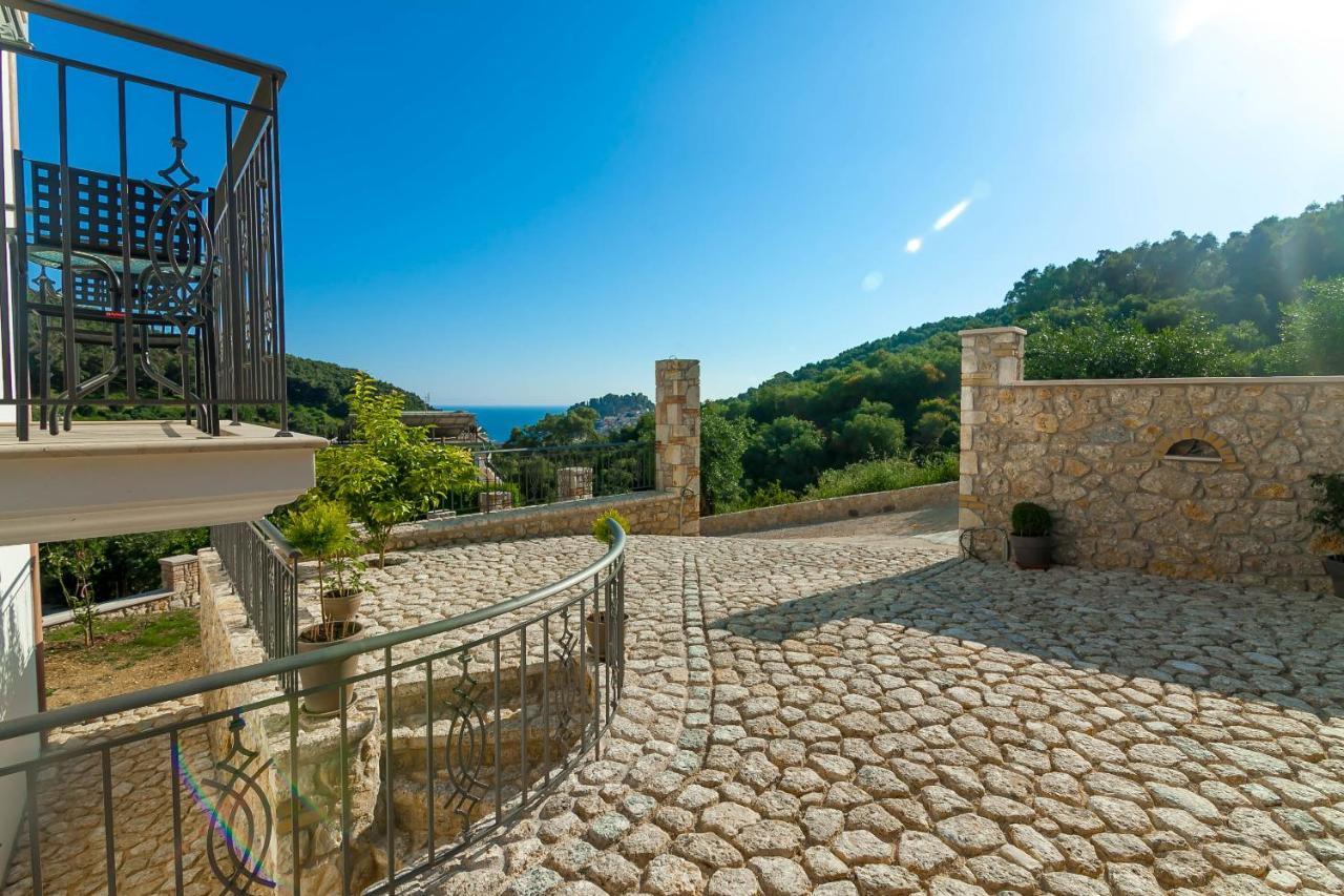 Natura Luxury Suites Parga Eksteriør bilde