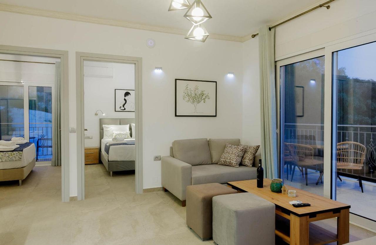 Natura Luxury Suites Parga Eksteriør bilde