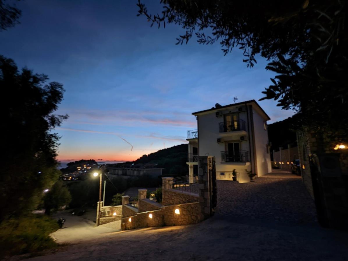 Natura Luxury Suites Parga Eksteriør bilde