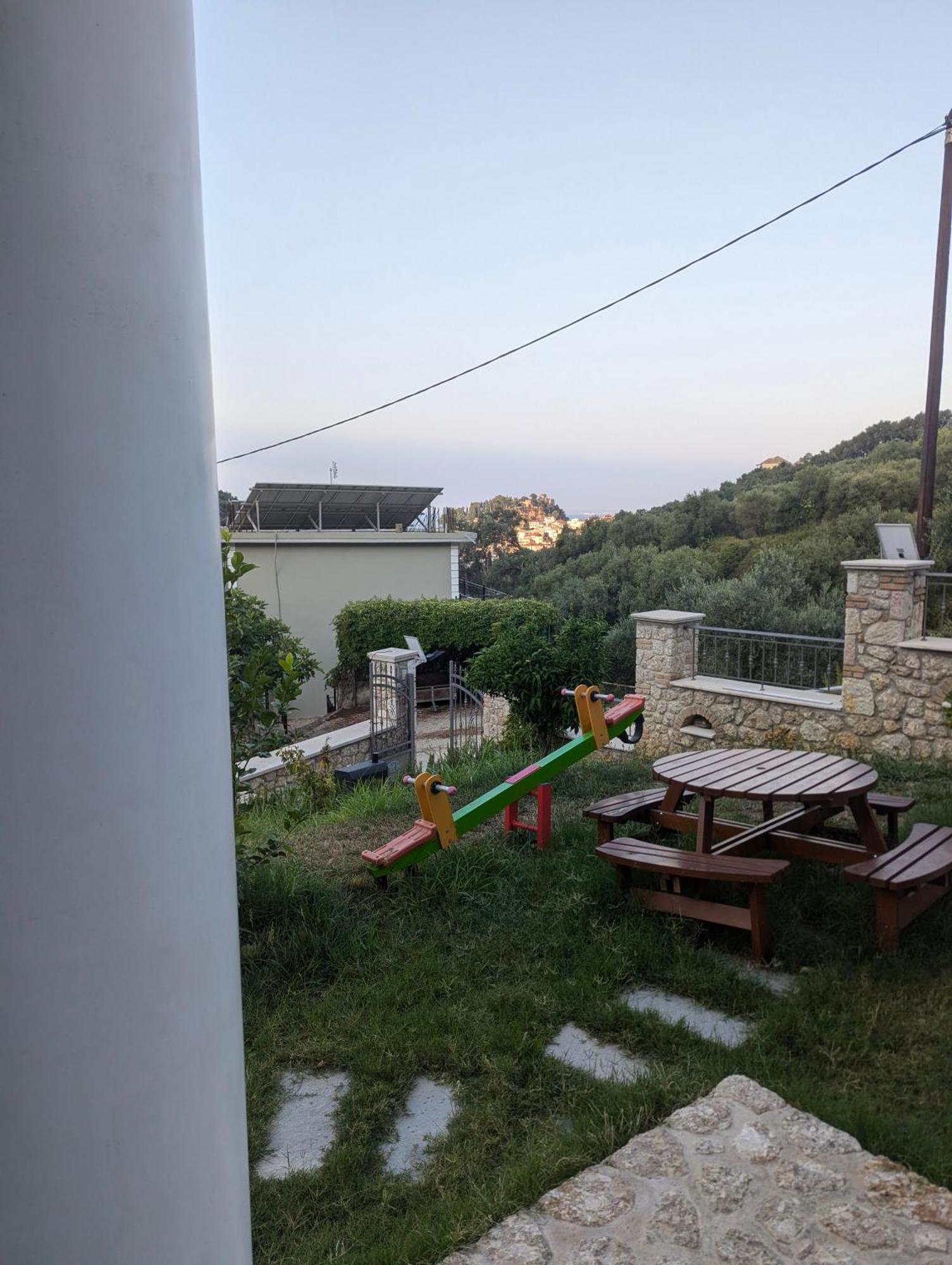 Natura Luxury Suites Parga Eksteriør bilde