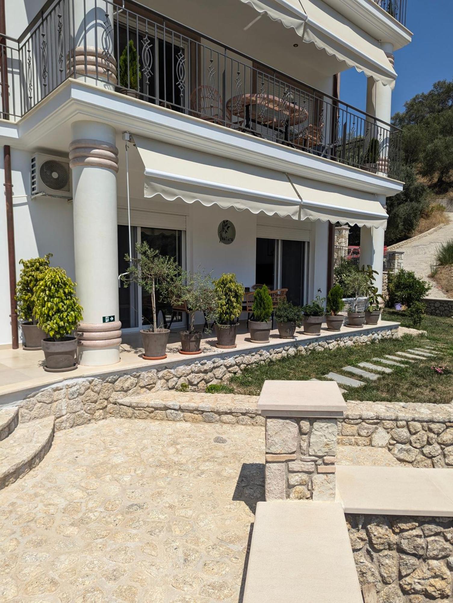 Natura Luxury Suites Parga Eksteriør bilde